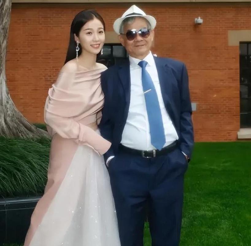 虞书欣为什么叫沪上公主?虞书欣的家世到底有多强大爸爸福布斯排
