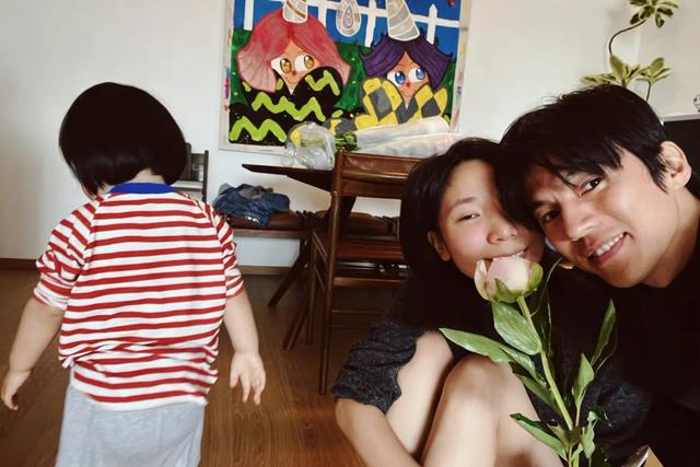 齐溪和宋宁峰有孩子嘛什么时候离的婚为何分开?齐溪现任老公是谁