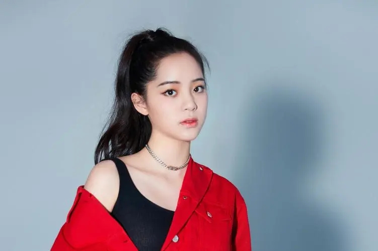 欧阳娜娜的出身到底有多好家庭背景,欧阳娜娜个人资料简介及家世