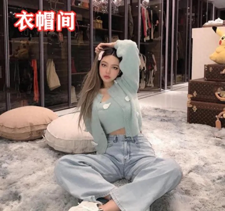 ������������ɶ�ĸ������ϼ����,���������������ͥ������