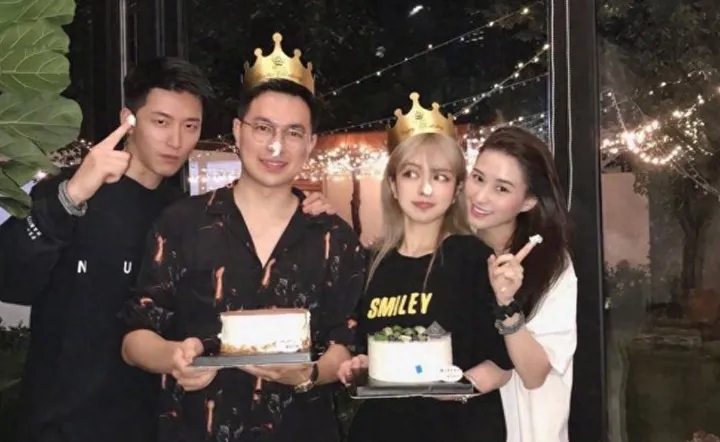 ������������ɶ�ĸ������ϼ����,���������������ͥ������