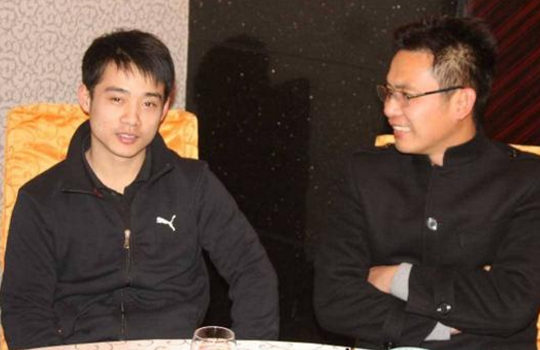 为什么张尚武如此落魄在地铁乞讨?张尚武现在干什么了现状如何?