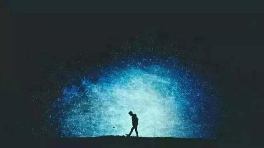 �����������˶��ܳ�Ĭ������Խ�����Խ�ࡢԽ��Ĭ����Խ�б��£�