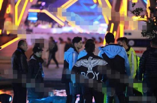 追我吧总导演是谁?追我吧为什么凌晨录制曝常驻嘉宾都早已退出?