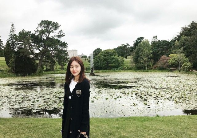 孟非的女儿现状如何 网曝孟非女儿富二代男友照片背景