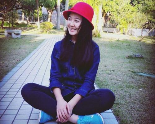 Ů߾߿٣߾ͥϰ˭ʲô