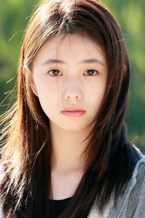 刘浩存是谁的侄女?19岁刘浩存家里情况?刘浩存舅舅是谁?
