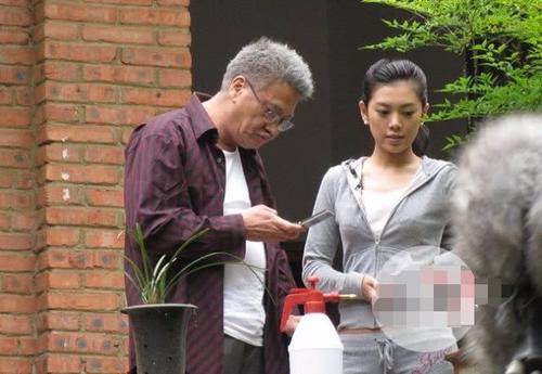 吴孟达身价有多少资产?吴孟达为何养三个家庭?吴孟达五个子女现状