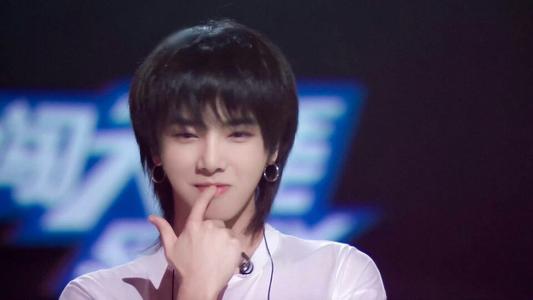 华晨宇二胎是真的吗?导演曝华晨宇有二胎是怎么回事?