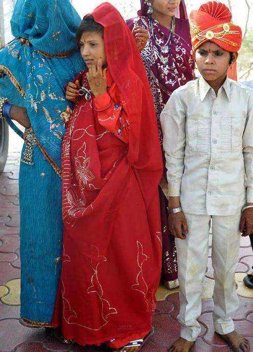 印度儿童新娘悲惨一生随时会被休掉,每年儿童新娘死因数量惊人