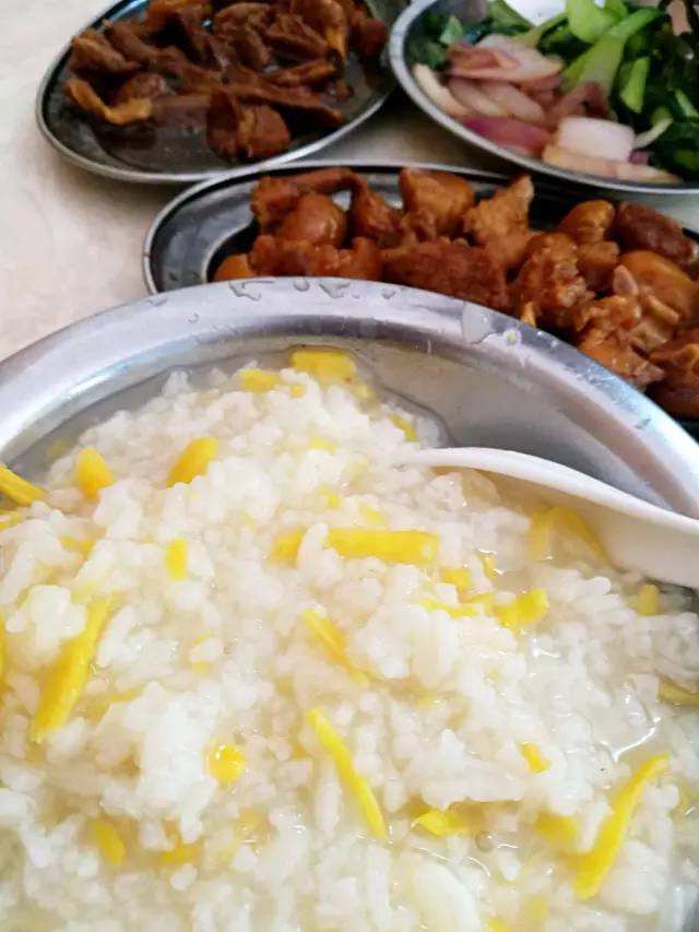 为啥人们讲究"年初一,不吃稀"?大年初一吃了稀饭会怎么样怎么办