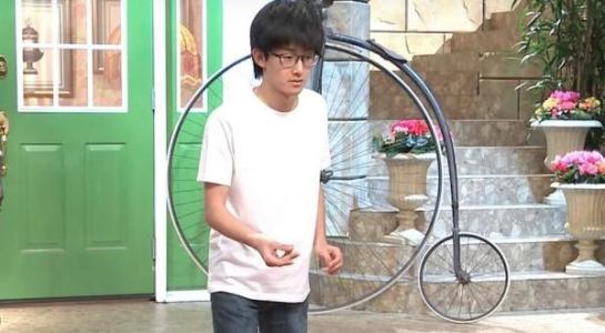 这个世界上打响指最快的日本小哥,1分钟296次手指肿了吗怎么练的