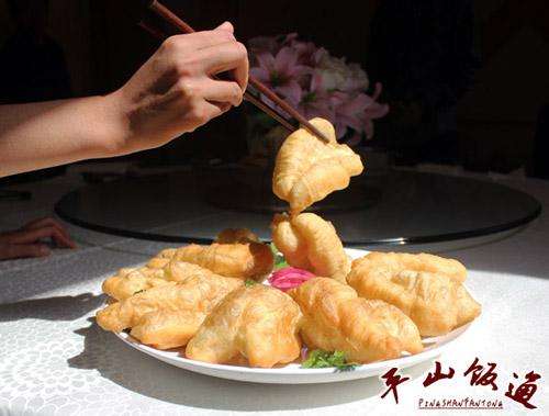 常吃油条得老年痴呆的风险真的会高很多!油条来历怎么和秦桧有关