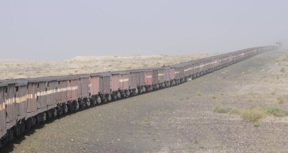 世界上最长的火车居然长7公里+,会不会从中间折断是不是很难驾驶