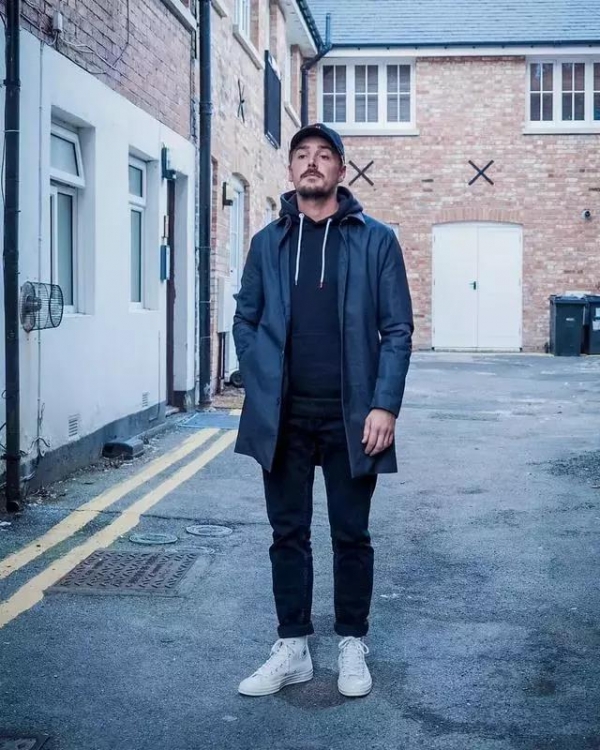 男生冬天戴什么帽子好看图片 会戴帽子穿搭才帅气有型