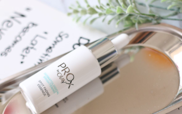 哪种精华液美白效果好 什么美白精华好用 效果最好的美白精华