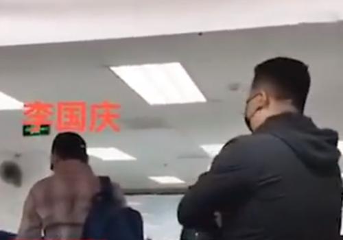 李国庆事件怎么回事始末前因后果?怎么被踢出当当的抢公章违法吗