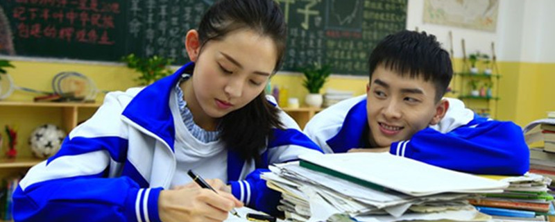 教室的那一间赵小雨喜欢谁