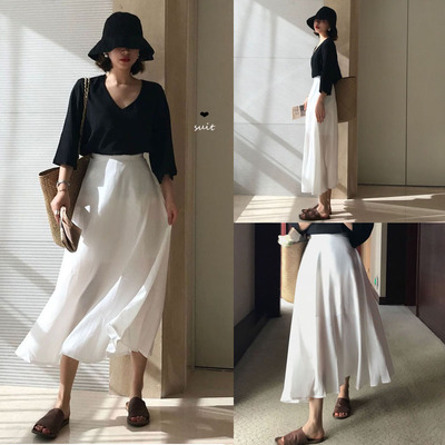 倒三角身材女生夏季怎么穿搭显瘦 学会这个穿搭口诀你也是万人迷